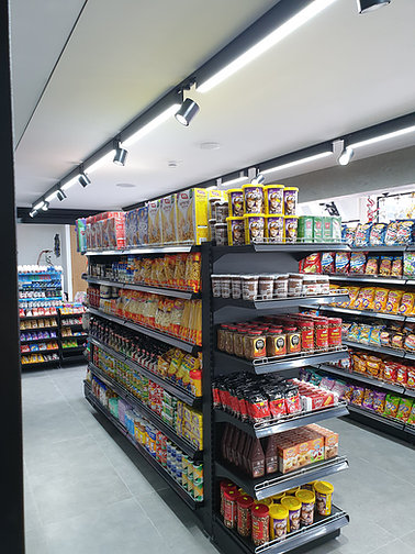 9e5bfc_233e24be984d42b28ff24067fc60edf6_mv2